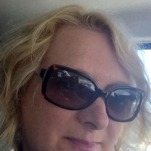 Meet your Posher, Bobbi